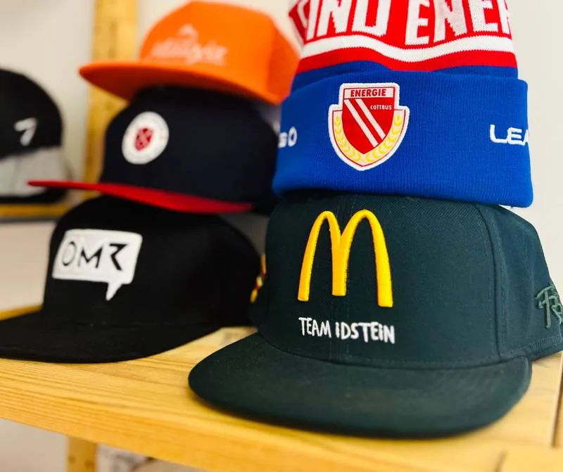 Caps für McDonald's und OMR